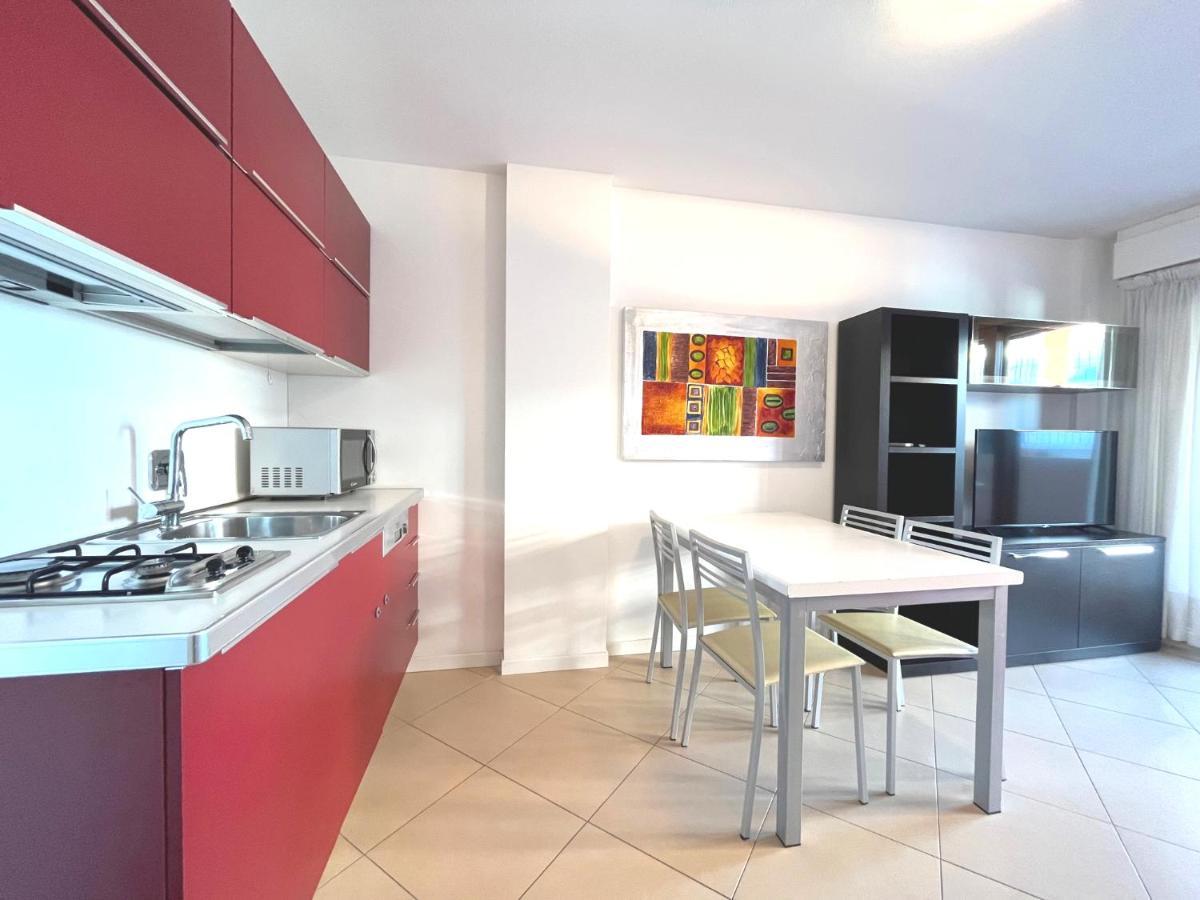 Capitol Apartments غرادو المظهر الخارجي الصورة