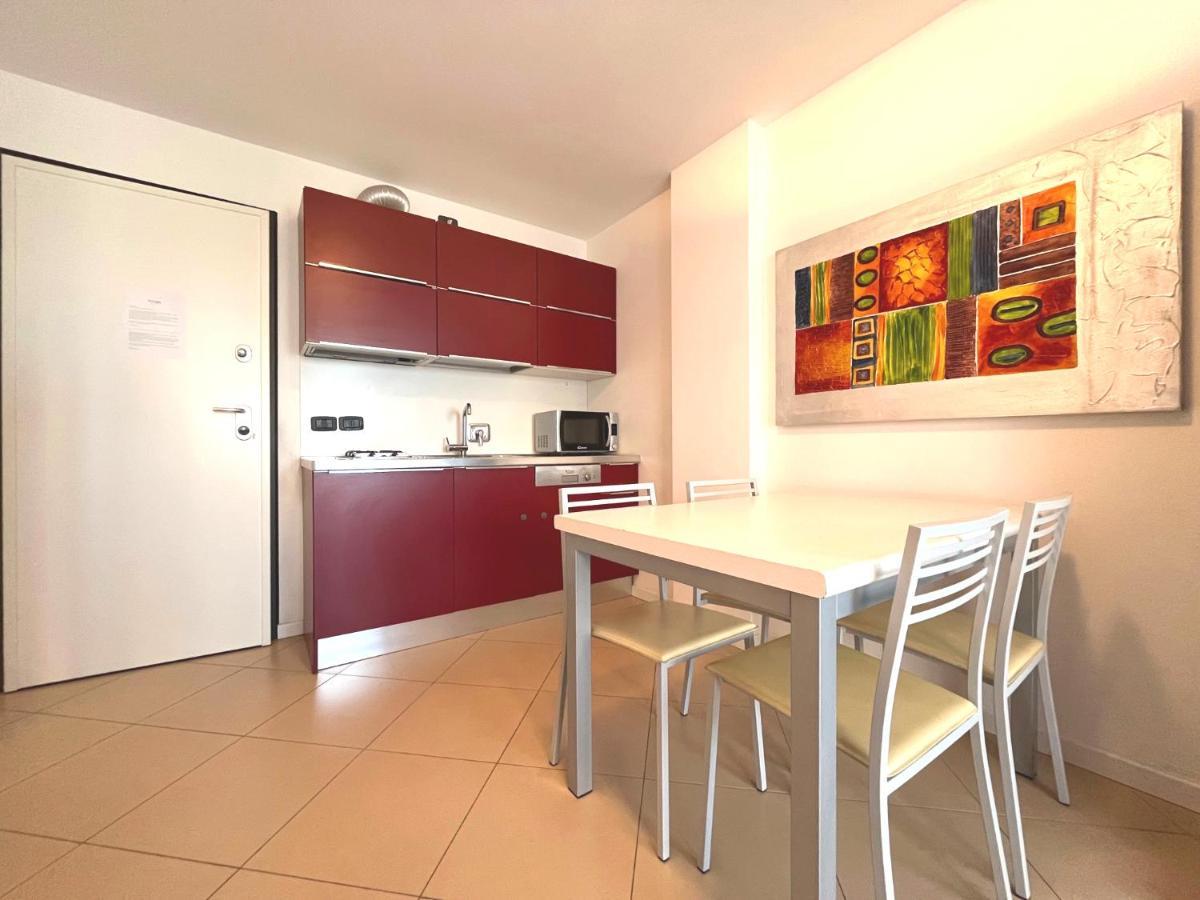 Capitol Apartments غرادو المظهر الخارجي الصورة