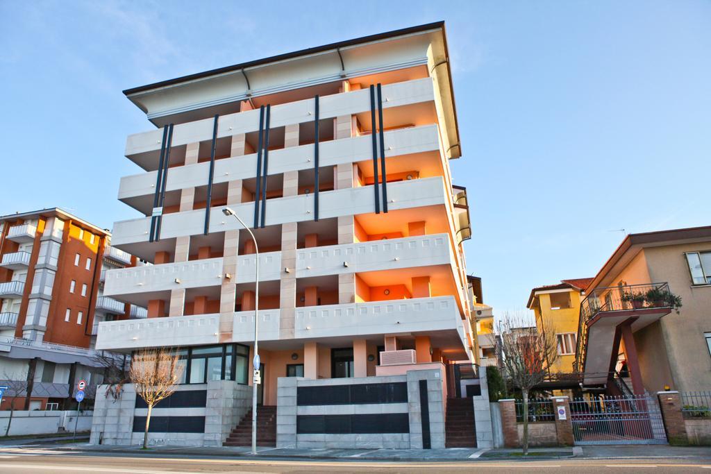 Capitol Apartments غرادو المظهر الخارجي الصورة